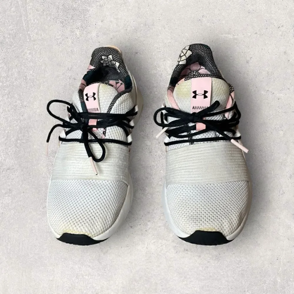 Under Armor Breathe Sneakers